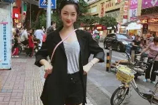 求求你们别再换脸了就像好好的一盘菜吃出苍蝇的感觉！