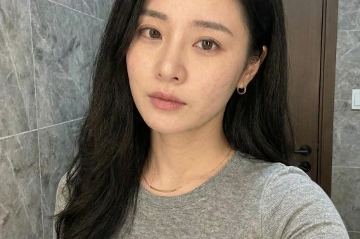 朋友圈人设崩塌现场当代人的伪装实录第2026-07-25期-搞笑在线观看