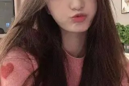 三山凌辉被曝出轨后毫不遮掩亲密姿态