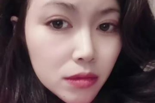 因耍大牌惨遭封杀求拍裸戏上位难怪连张颂文都嫌弃她！