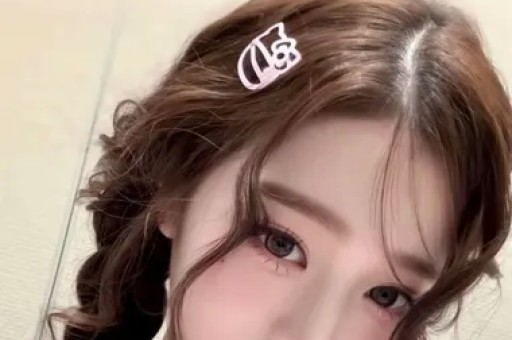 曝王思聪孩子妈出轨!黄一鸣还被60岁大叔包养闪闪生父再遭质疑 曝王思聪孩子妈出轨!黄一鸣还被60岁大叔包养闪闪生父再遭质疑
